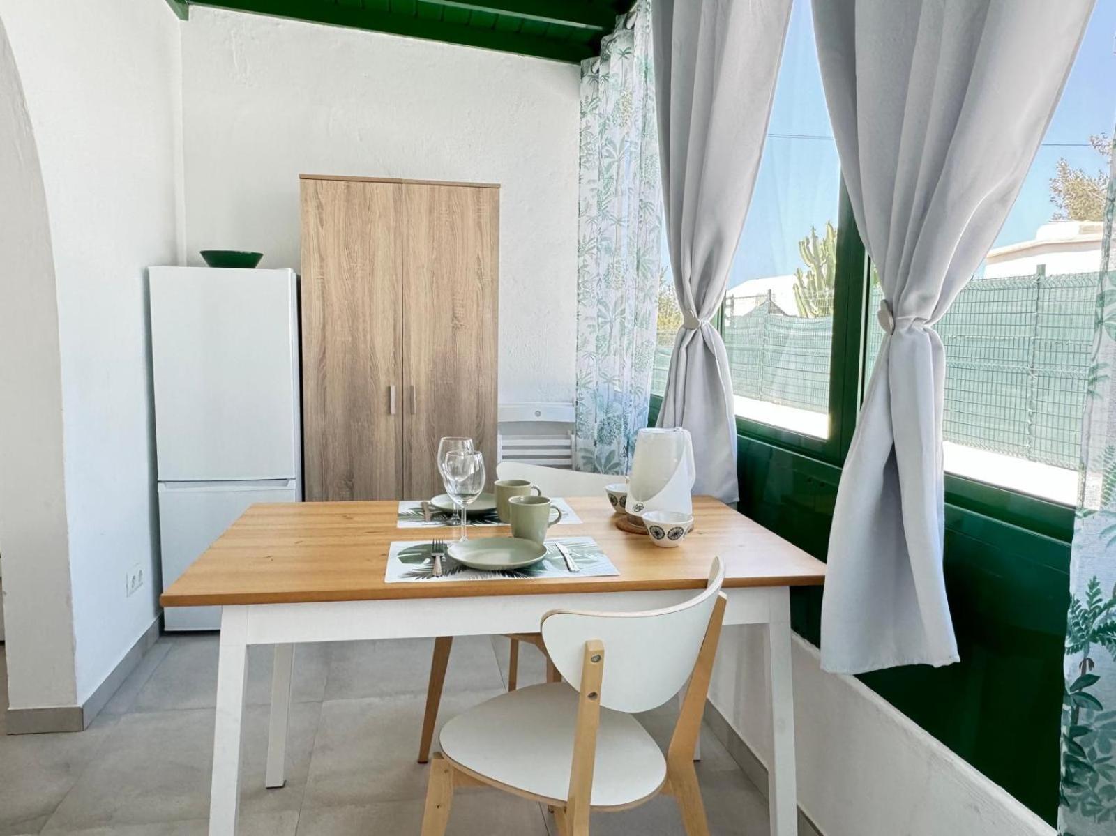 Happy Casa Vivienda Vacacional Tias Exterior photo