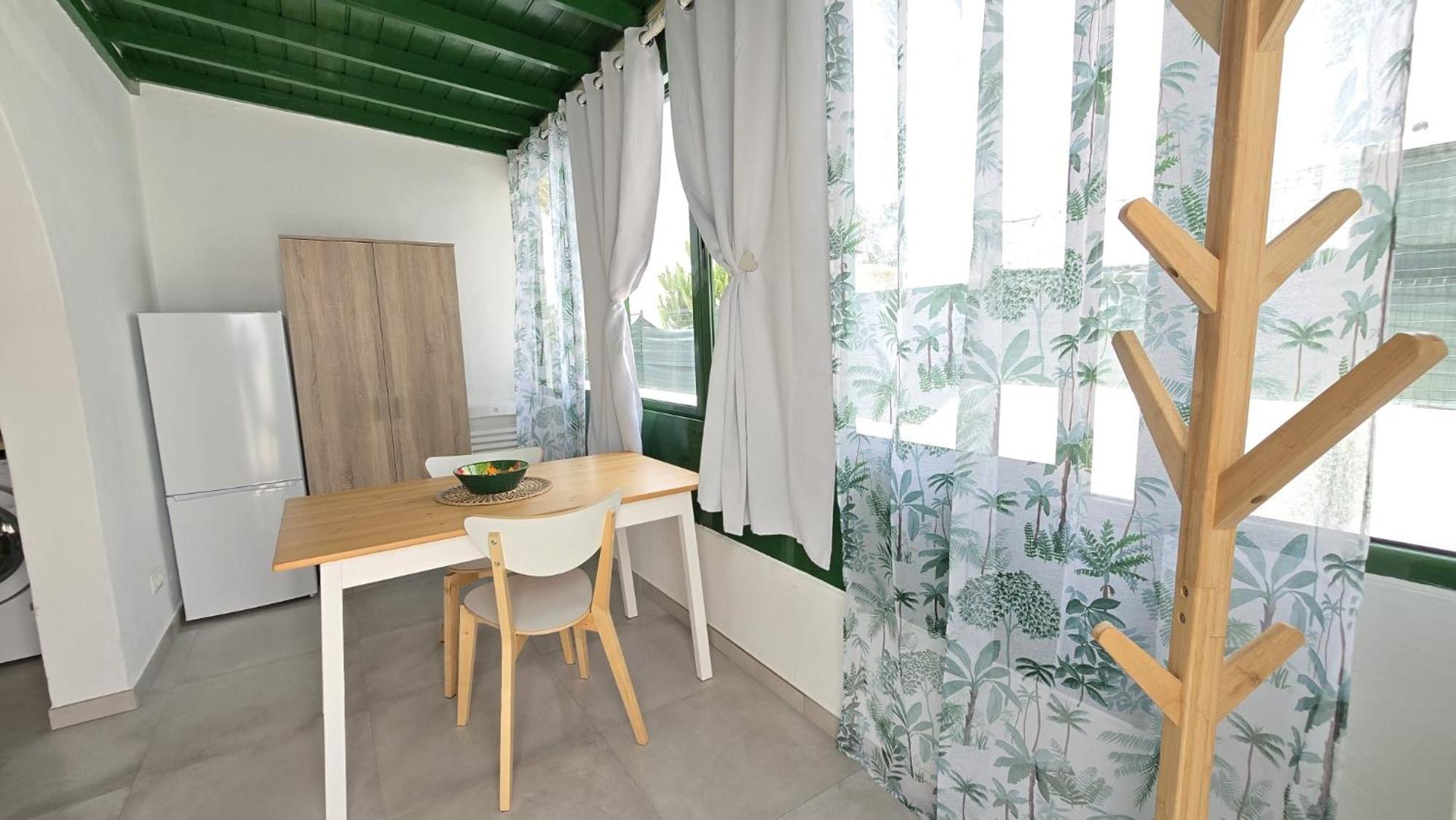 Happy Casa Vivienda Vacacional Tias Exterior photo